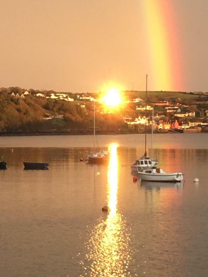 Daltons Bar Apartamento Kinsale Exterior foto